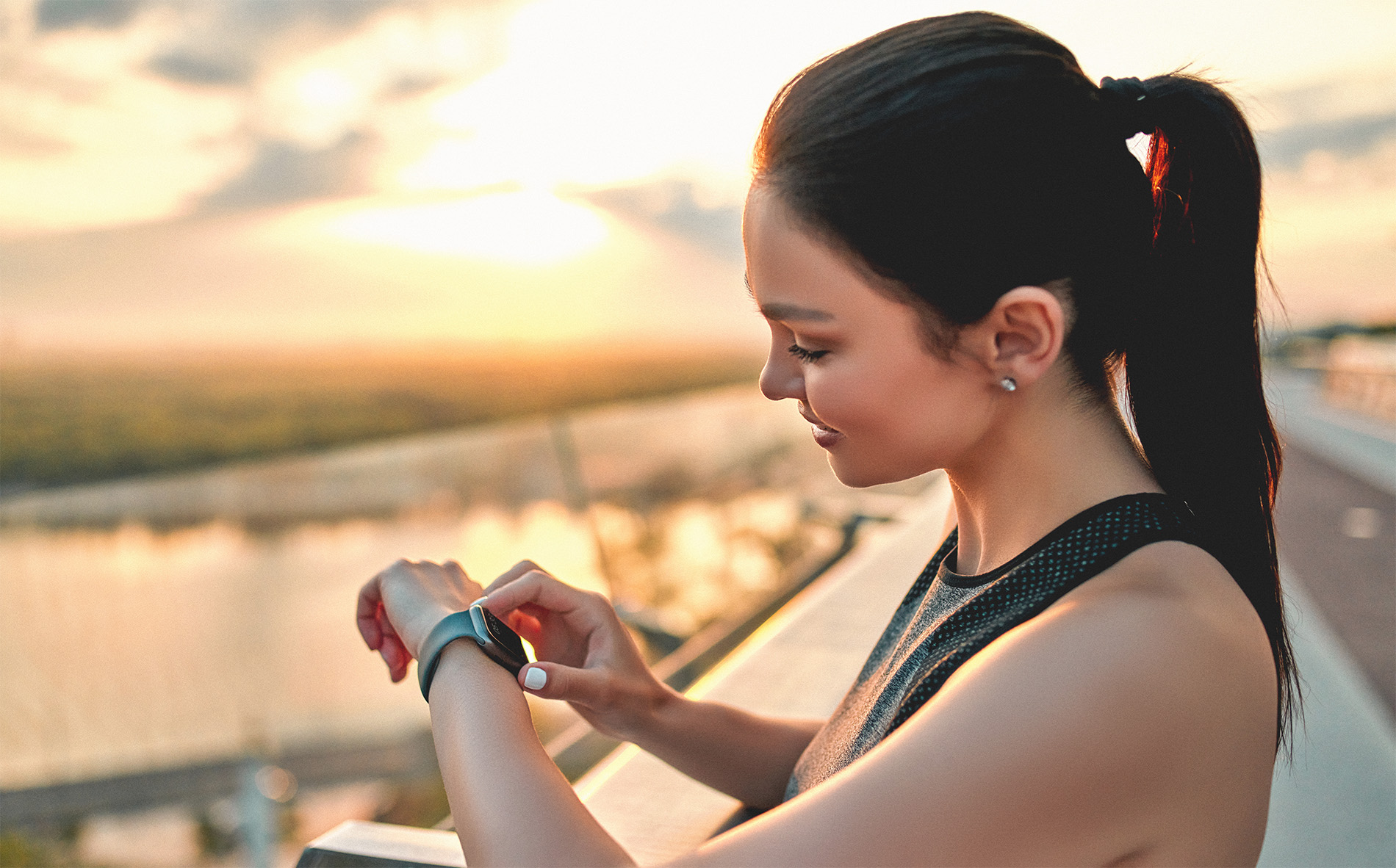 Thrive Healthspan Woman Wearable device